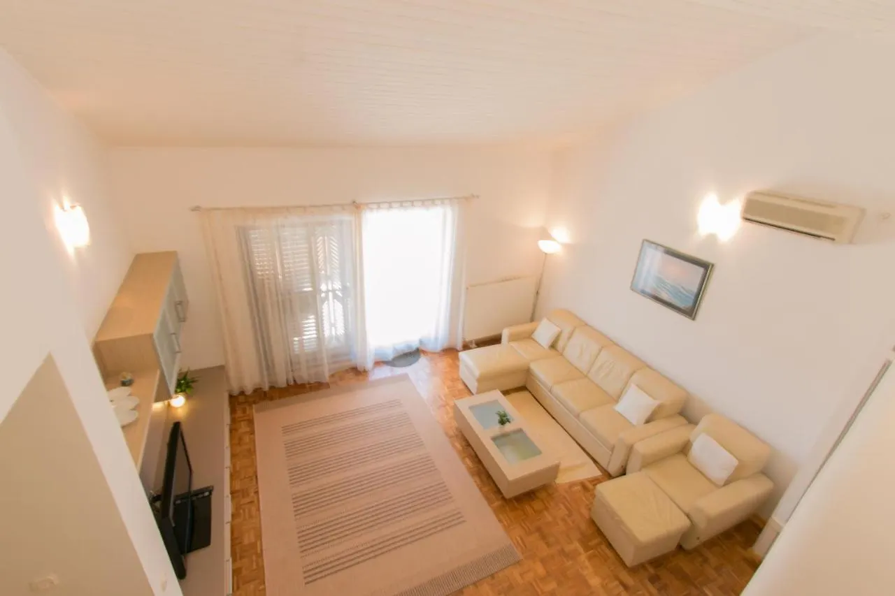 Prázdninový dům Holiday House Danka Sukošan